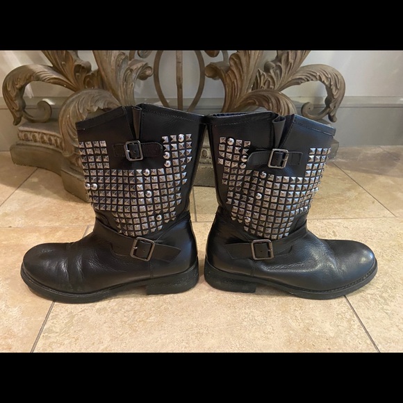Kenneth Cole Black Leather studded combat boots - Picture 5 of 11